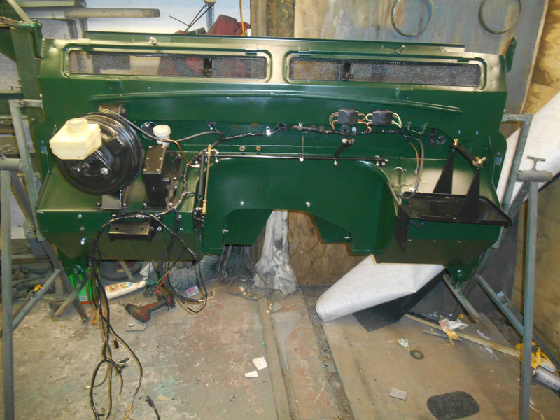 Land Rover Series 2a Bulkhead with components fitted viewed from front.